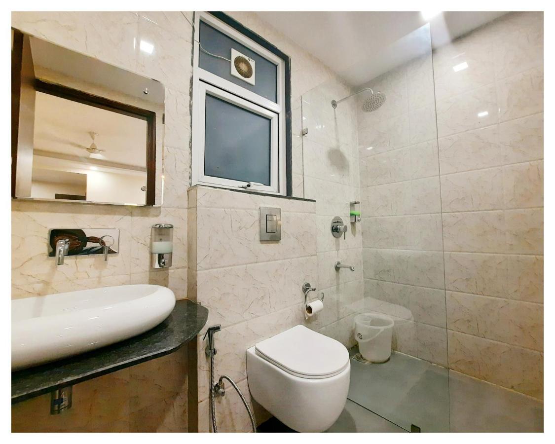 Qotel Comfort Church House Rohini Sector 15 Hotel